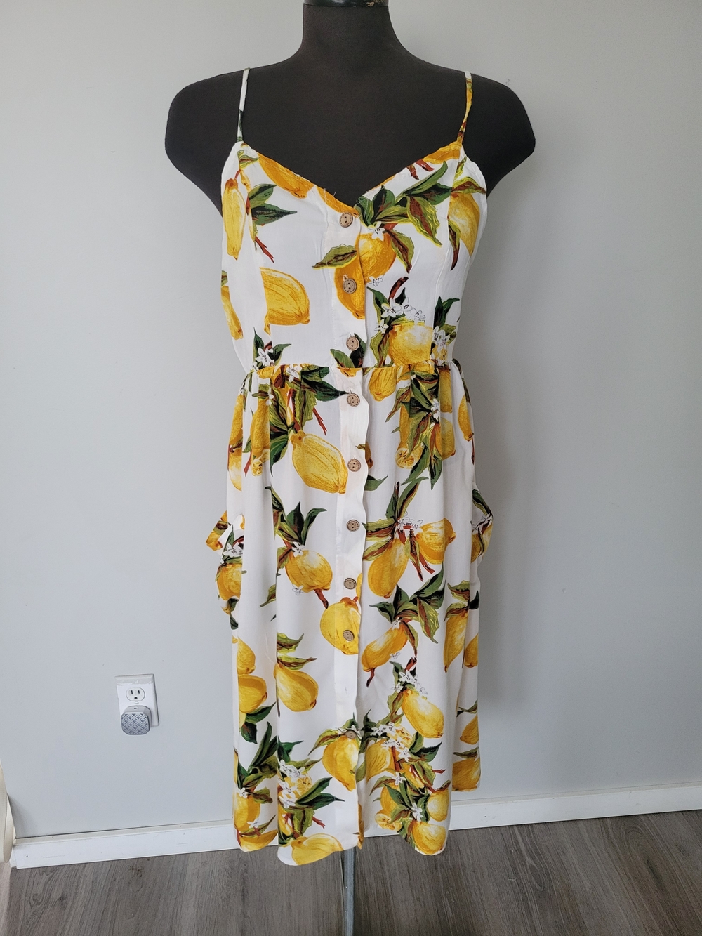 PatPat White Midi Dress Lemon Print Size M